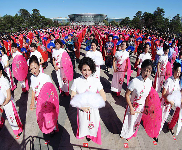 “芊芊神韻·箏旗歌秀”嘉年華展演
