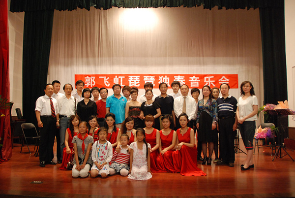 策劃編導央視大型演出