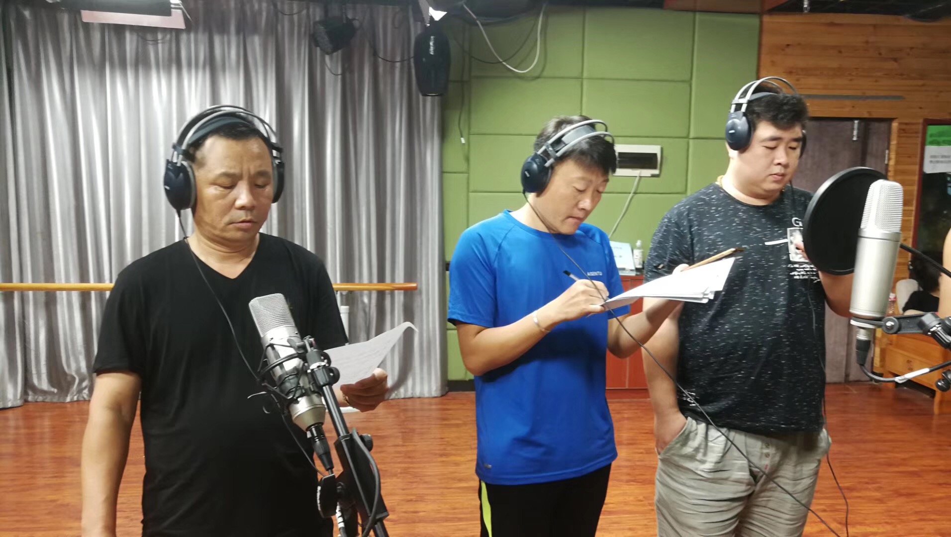 中央電視臺紀念中國改革開(kāi)放四十周年大型文藝演出錄制
